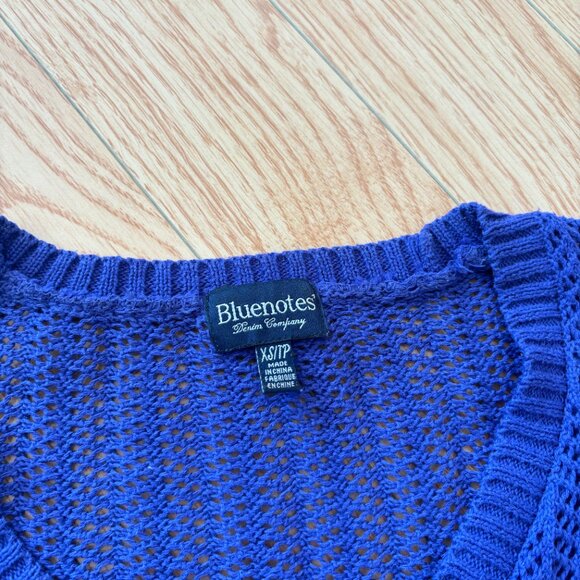 Bluenotes Purple open knit eyelet cropped sweater buttoned size XS - Picture 2 of 3